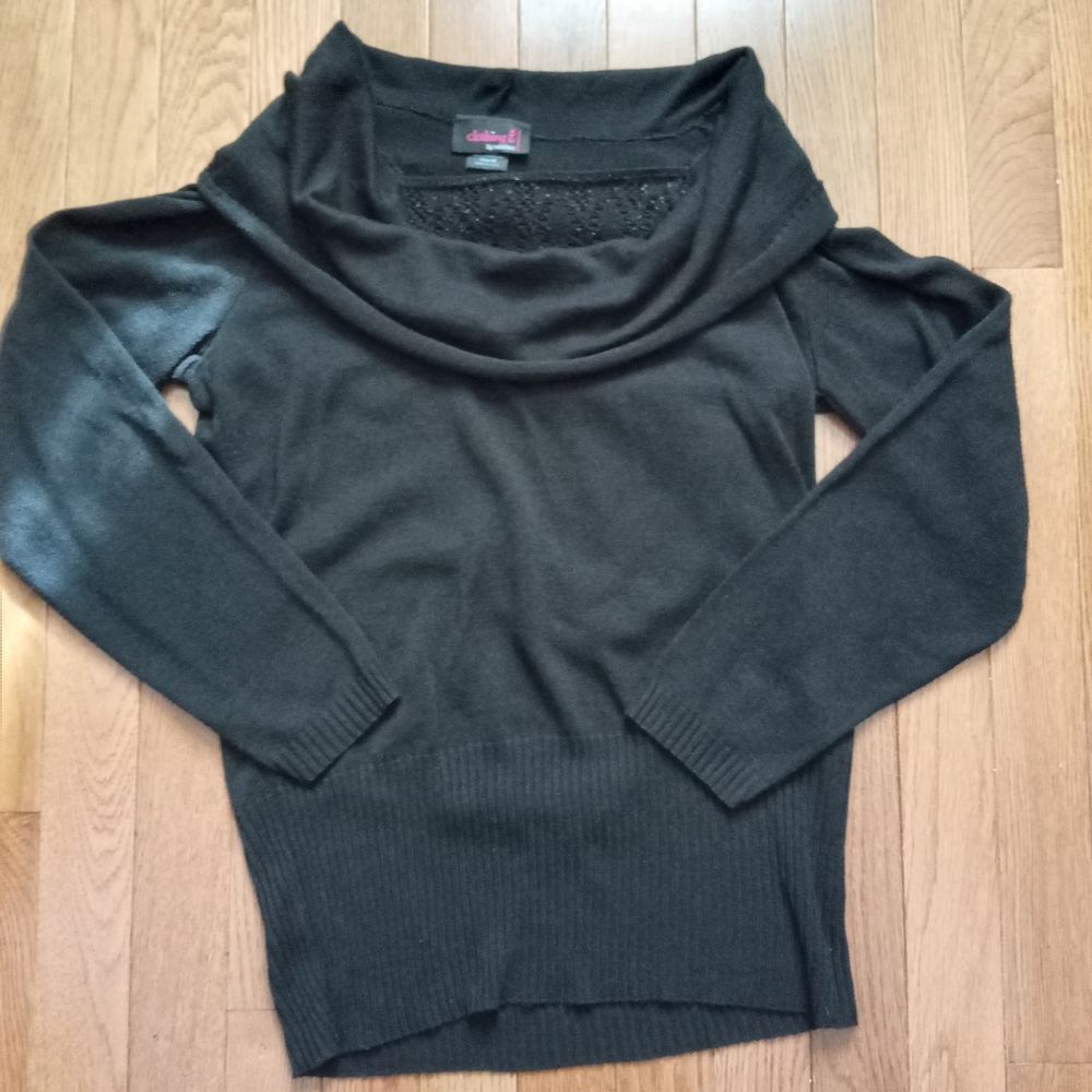Clothing Co by Notations black cowl neck sweater M